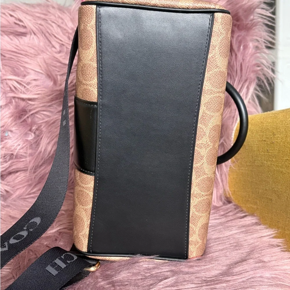 Coach Signature Tan and Black Satchel - Picture 8 of 10